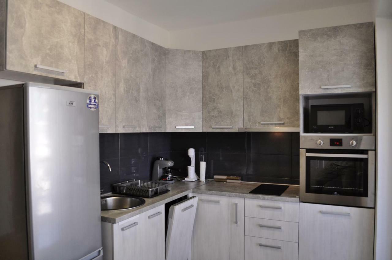 Center Apartments Skopje Luaran gambar