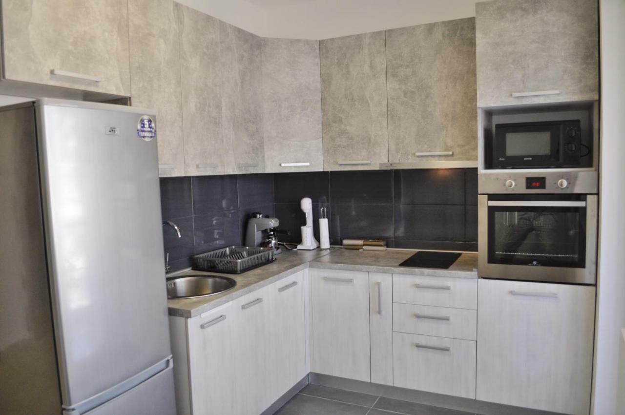 Center Apartments Skopje Luaran gambar